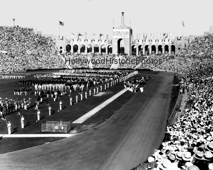 L.A. Coliseum 1932 Summer Olympics wm.jpg